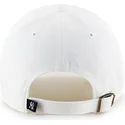 weisse-gebogene-kappe-von-new-york-yankees-mlb-clean-up-von-47-brand