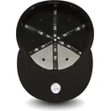 schwarze-enganliegende-flat-cap-59fifty-black-on-black-der-new-york-yankees-mlb-von-new-era