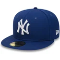 mutzen-flach-blau-angepasst-59fifty-essential-der-new-york-yankees-mlb-von-new-era