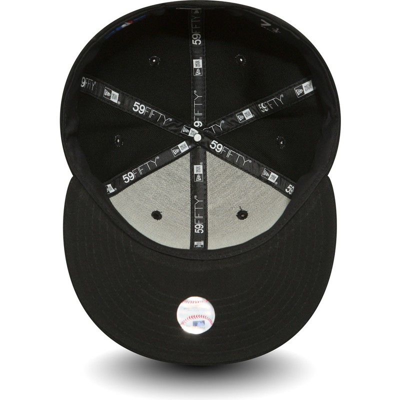new-era-flat-brim-59fifty-essential-new-york-yankees-mlb-black-fitted-cap