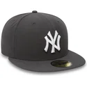 flache-steingraue-angepasste-59fifty-essential-kappe-der-new-york-yankees-mlb-von-new-era