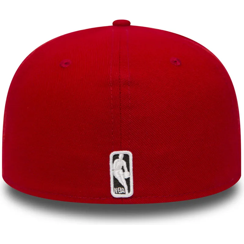 rote-anliegende-59fifty-essential-flat-cap-der-chicago-bulls-nba-von-new-era rote-anliegende-59fifty-essential-flat-cap-der-chicago-bulls-nba-von-new-era
