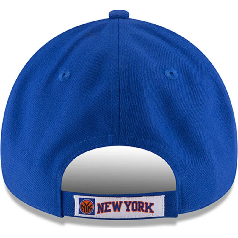 blaue-verstellbare-curved-cap-9forty-the-league-der-new-york-knicks-nba-von-new-era blaue-verstellbare-curved-cap-9forty-the-league-der-new-york-knicks-nba-von-new-era