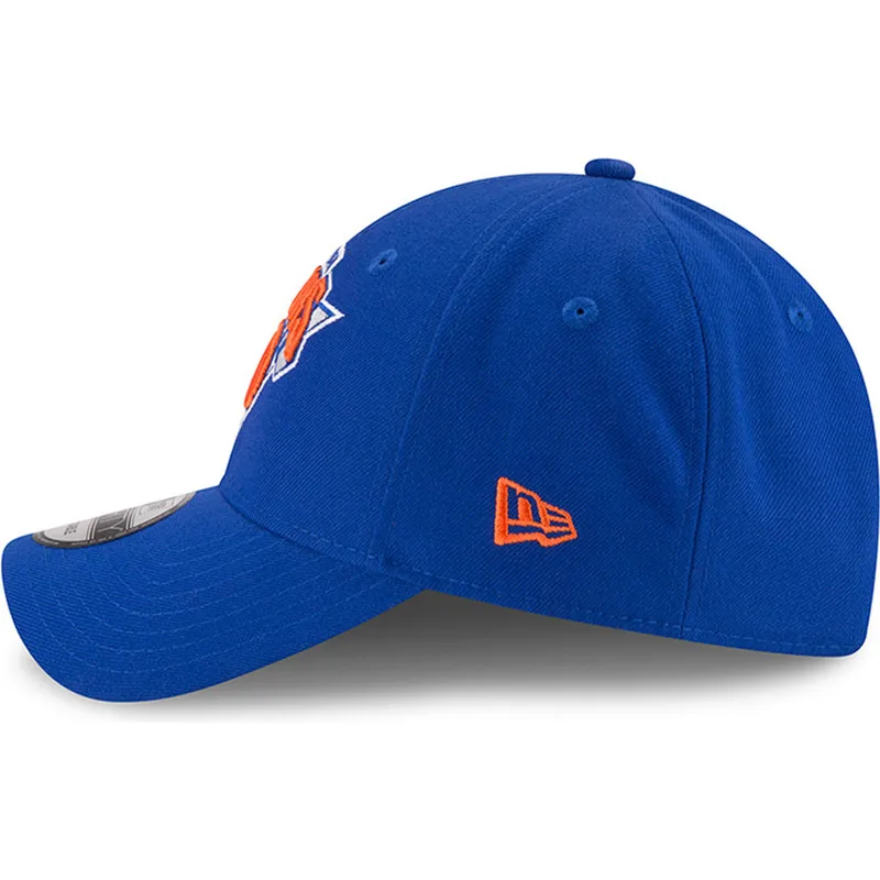 blaue-verstellbare-curved-cap-9forty-the-league-der-new-york-knicks-nba-von-new-era blaue-verstellbare-curved-cap-9forty-the-league-der-new-york-knicks-nba-von-new-era