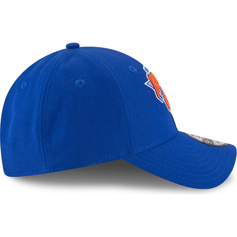 blaue-verstellbare-curved-cap-9forty-the-league-der-new-york-knicks-nba-von-new-era blaue-verstellbare-curved-cap-9forty-the-league-der-new-york-knicks-nba-von-new-era