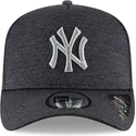 mutzen-gebogen-schwarz-snapback-9forty-dry-switch-a-frame-der-new-york-yankees-mlb-von-new-era