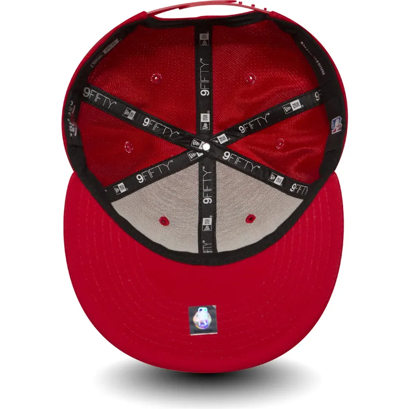 mutzen-flach-rot-snapback-9fifty-mesh-der-chicago-bulls-nba-von-new-era mutzen-flach-rot-snapback-9fifty-mesh-der-chicago-bulls-nba-von-new-era