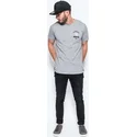 t-shirt-kurzarm-grau-badge-der-new-york-yankees-mlb-von-new-era
