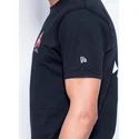 t-shirt-kurzarm-schwarz-helmet-der-tampa-bay-buccaneers-nfl-von-new-era