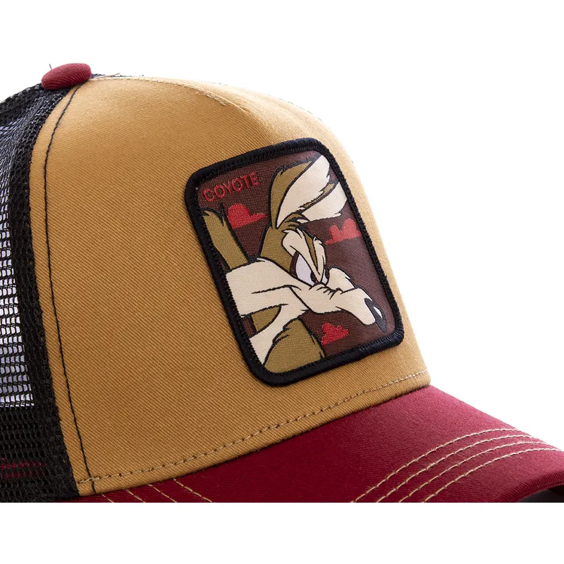 trucker-cap-braun-schwarz-und-rot-coyote-coy2-looney-tunes-von-capslab trucker-cap-braun-schwarz-und-rot-coyote-coy2-looney-tunes-von-capslab