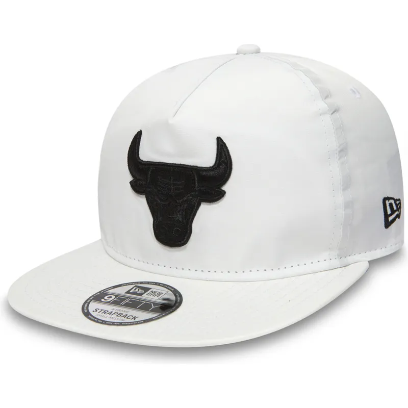 mutzen-flach-weiss-snapback-fur-kinder-9fifty-a-frame-premium-sport-der-chicago-bulls-nba-von-new-era
