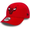 casquette-courbee-rouge-ajustable-pour-enfant-9forty-essential-chicago-bulls-nba-new-era
