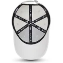 mutzen-gebogen-weiss-verstellbares-band-9forty-league-essential-der-boston-red-sox-mlb-von-new-era
