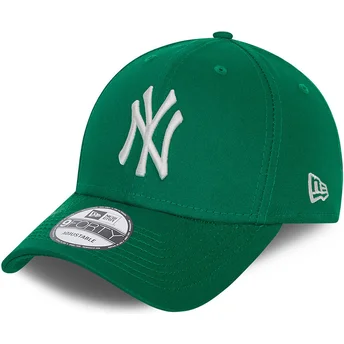 mutzen-gebogen-grun-verstellbares-band-9forty-league-essential-der-new-york-yankees-mlb-von-new-era