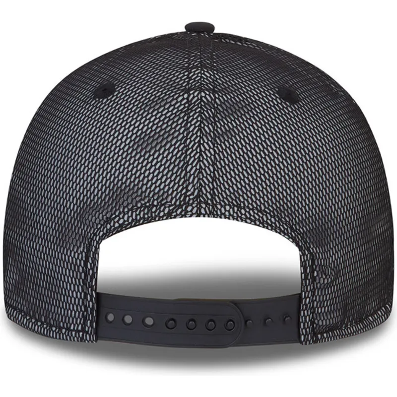 mutzen-gebogen-schwarz-verstellbares-band-9forty-mesh-underlay-der-las-vegas-raiders-nfl-von-new-era mutzen-gebogen-schwarz-verstellbares-band-9forty-mesh-underlay-der-las-vegas-raiders-nfl-von-new-era