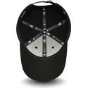 casquette-courbee-noire-ajustable-avec-logo-blanc-9forty-league-essential-chicago-bulls-nba-new-era
