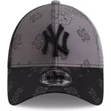 casquette-courbee-grise-ajustable-9forty-paisley-print-new-york-yankees-mlb-new-era