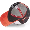trucker-cap-weiss-schwarz-und-rot-duffy-duck-loo5-daf1-looney-tunes-von-capslab