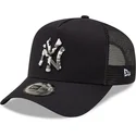 casquette-trucker-bleue-marine-a-frame-camo-infill-new-york-yankees-mlb-new-era