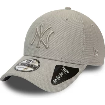 New Era Curved Brim Grey Logo 9FORTY Diamond Era New York Yankees MLB Grey Adjustable Cap