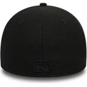 schwarze-gebogene-verstellbare-kappe-mit-schwarzem-logo-39thirty-diamond-era-von-new-york-yankees-mlb-von-new-era