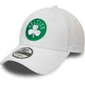 mutzen-gebogen-weiss-verstellbares-band-9forty-shadow-tech-der-boston-celtics-nba-von-new-era