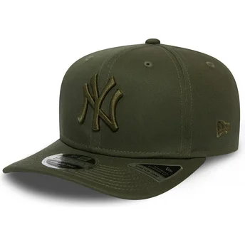 mutzen-gebogen-grun-snapback-9fifty-stretch-snap-league-essential-der-new-york-yankees-mlb-von-new-era
