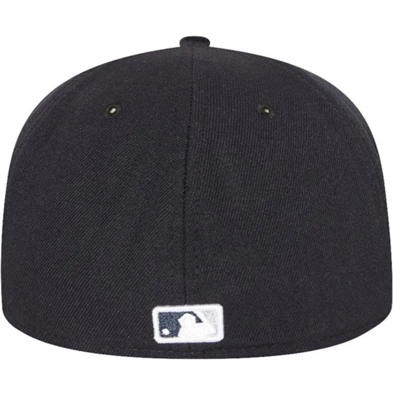 marineblaue-angepasste-59fifty-ac-perf-flatcap-der-new-york-yankees-mlb-von-new-era marineblaue-angepasste-59fifty-ac-perf-flatcap-der-new-york-yankees-mlb-von-new-era