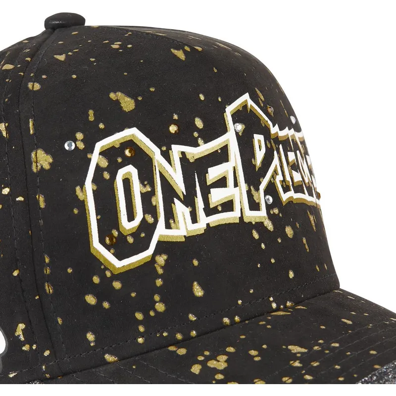 schwarze-verstellbare-curved-cap-tag-log2-one-piece-von-capslab