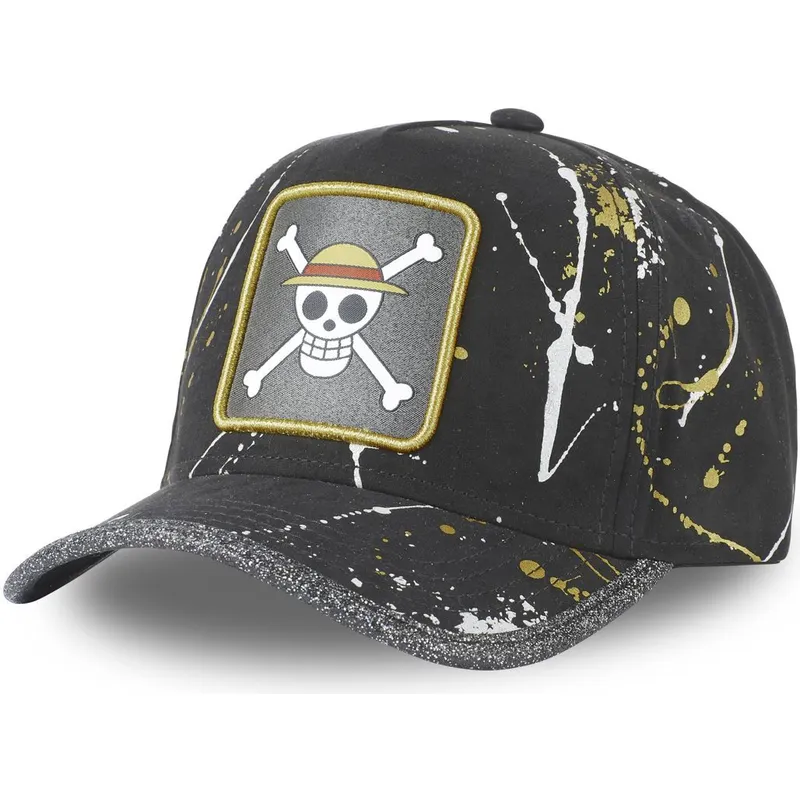 schwarze-verstellbare-curved-cap-straw-hat-pirates-tag-log1-one-piece-von-capslab