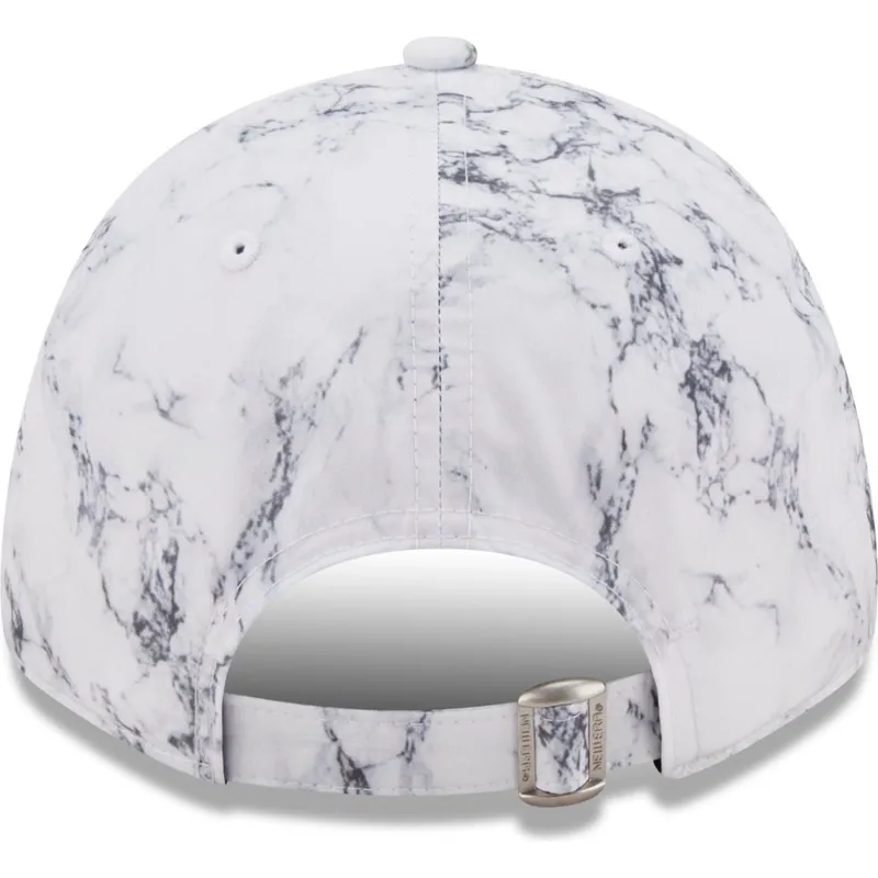 mutzen-gebogen-weiss-verstellbares-band-9forty-von-new-era