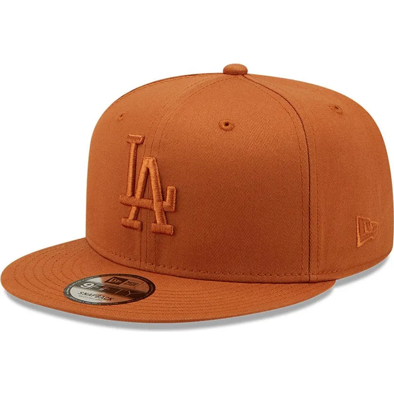 mutzen-flach-braun-snapback-marron-9fifty-league-essential-der-los-angeles-dodgers-mlb-von-new-era