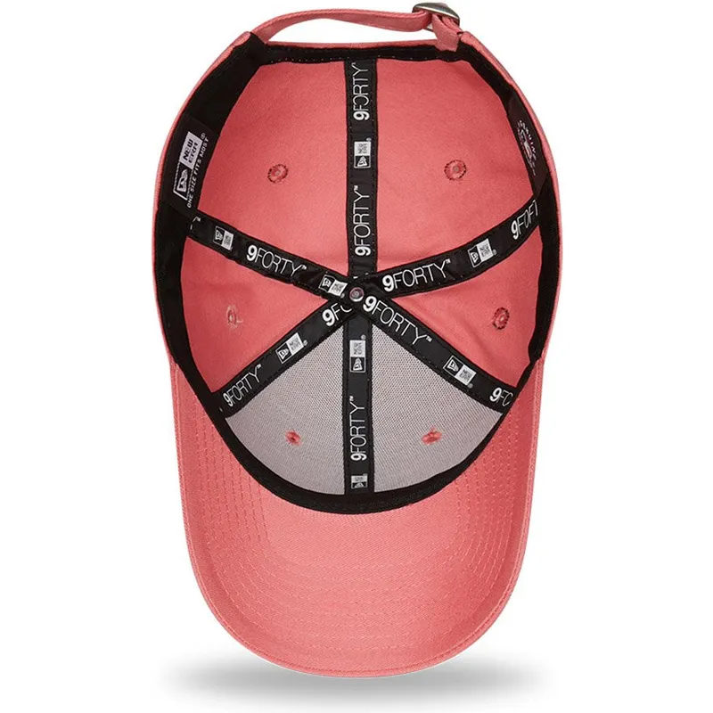 mutzen-gebogen-rosa-verstellbares-band-9forty-league-essential-der-new-york-yankees-mlb-von-new-era