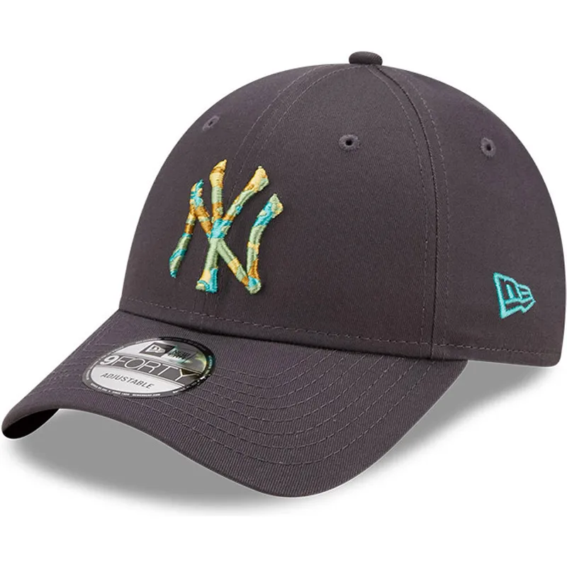 graue-verstellbare-curved-cap-9forty-camo-infill-der-new-york-yankees-mlb-von-new-era graue-verstellbare-curved-cap-9forty-camo-infill-der-new-york-yankees-mlb-von-new-era