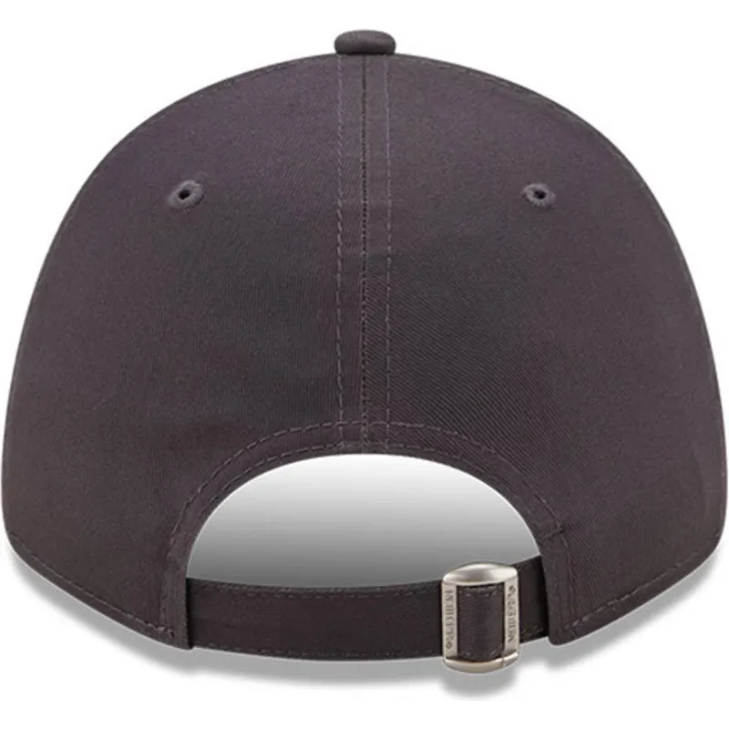 graue-verstellbare-curved-cap-9forty-camo-infill-der-new-york-yankees-mlb-von-new-era graue-verstellbare-curved-cap-9forty-camo-infill-der-new-york-yankees-mlb-von-new-era
