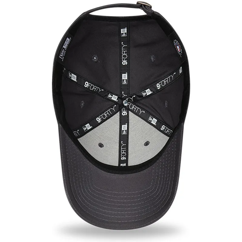 graue-verstellbare-curved-cap-9forty-camo-infill-der-new-york-yankees-mlb-von-new-era graue-verstellbare-curved-cap-9forty-camo-infill-der-new-york-yankees-mlb-von-new-era
