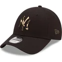 mutzen-gebogen-schwarz-verstellbares-band-marron-9forty-camo-infill-der-new-york-yankees-mlb-von-new-era