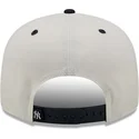 mutzen-flach-weiss-snapback-9fifty-white-crown-der-new-york-yankees-mlb-von-new-era