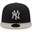 casquette-plate-bleue-marine-et-grise-ajustee-59fifty-side-patch-new-york-yankees-mlb-new-era