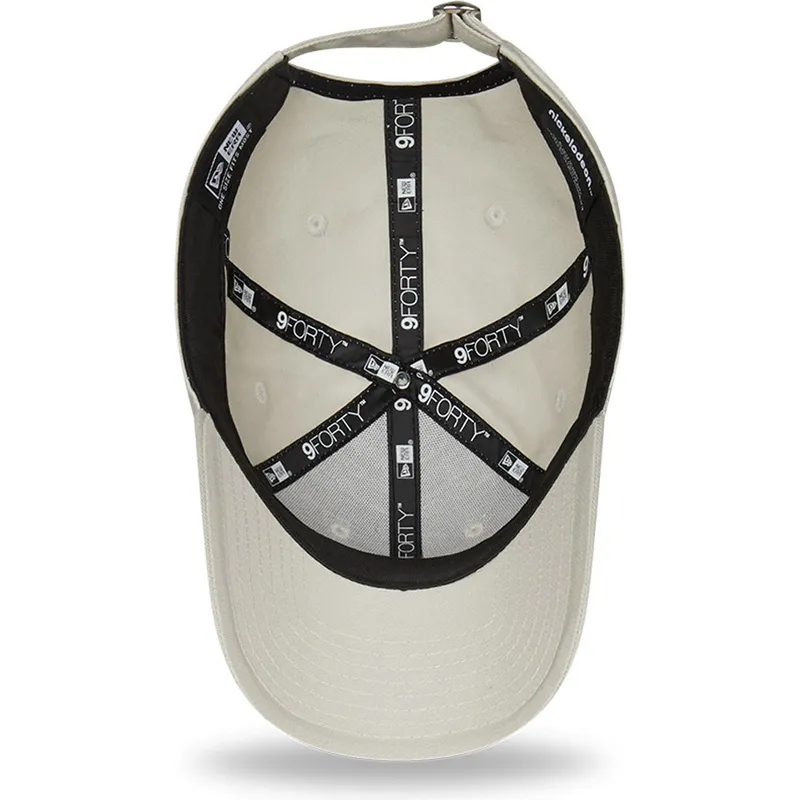 mutzen-gebogen-beige-verstellbares-band-9forty-sporty-der-patricio-estrella-bob-esponja-von-new-era