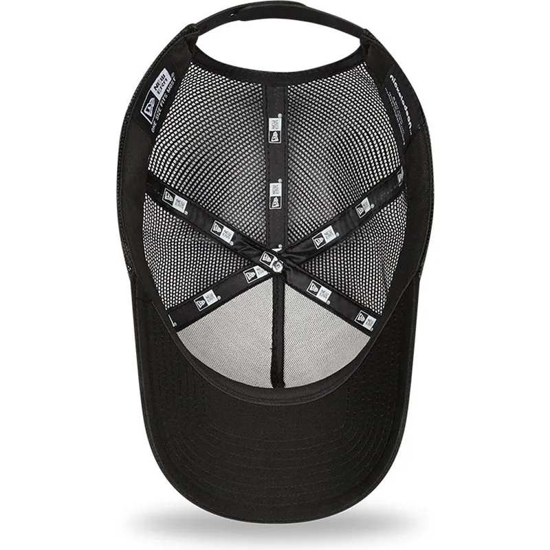 mutzen-gebogen-schwarz-snapback-a-frame-sporty-der-bob-esponja-von-new-era