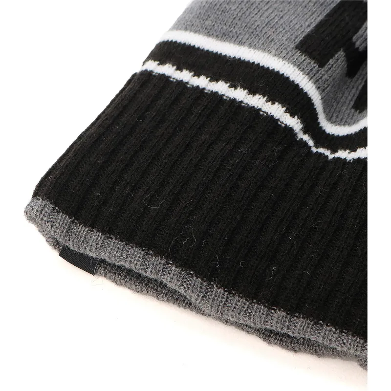 mutzen-pompon-schwarz-von-puma