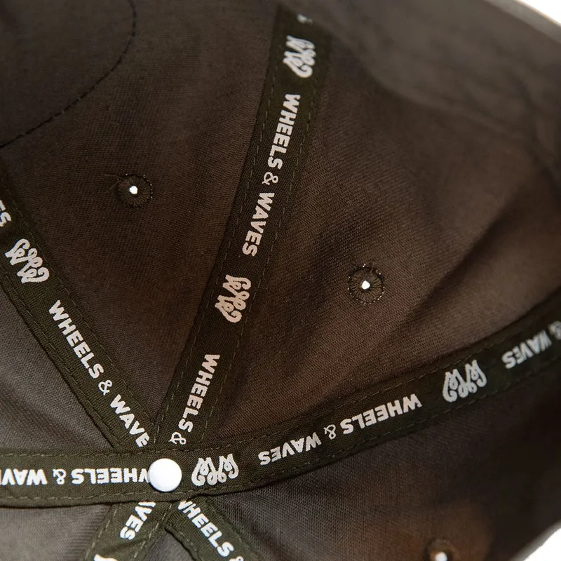 braune-gebogene-snapback-kappe-commando-ww14-von-wheels-and-waves braune-gebogene-snapback-kappe-commando-ww14-von-wheels-and-waves
