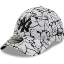 casquette-courbee-blanche-ajustable-9forty-marble-new-york-yankees-mlb-new-era