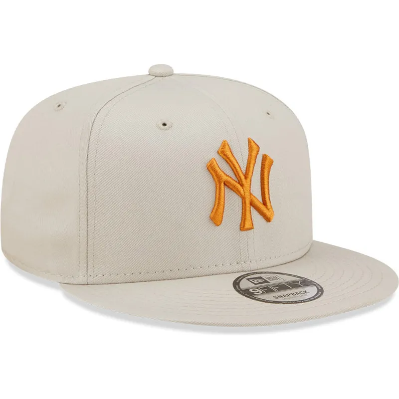mutzen-flach-beige-snapback-9fifty-league-essential-der-new-york-yankees-mlb-von-new-era