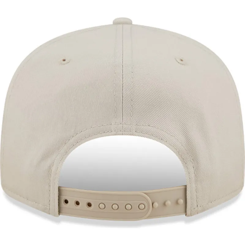 mutzen-flach-beige-snapback-9fifty-league-essential-der-new-york-yankees-mlb-von-new-era