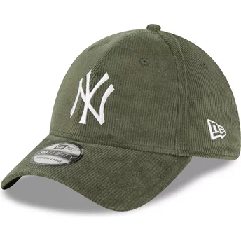 New Era Curved Brim 39THIRTY Cord New York Yankees MLB Green Fitted Cap