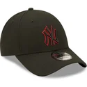mutzen-gebogen-schwarz-snapback-9forty-neon-pack-repreve-der-new-york-yankees-mlb-von-new-era