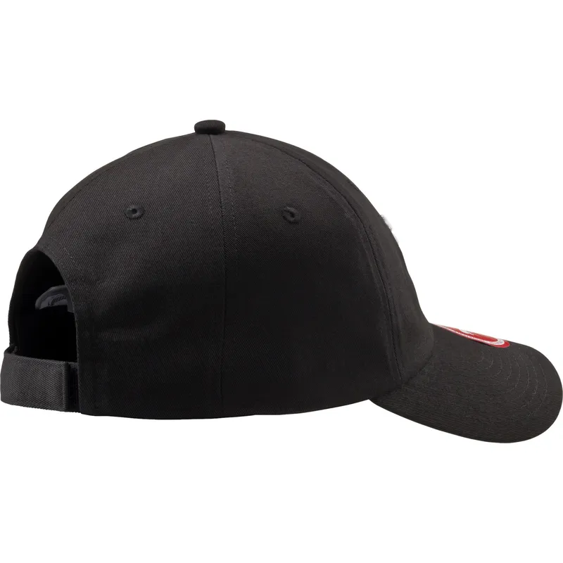 schwarze-verstellbare-curved-cap-essentials-von-puma schwarze-verstellbare-curved-cap-essentials-von-puma