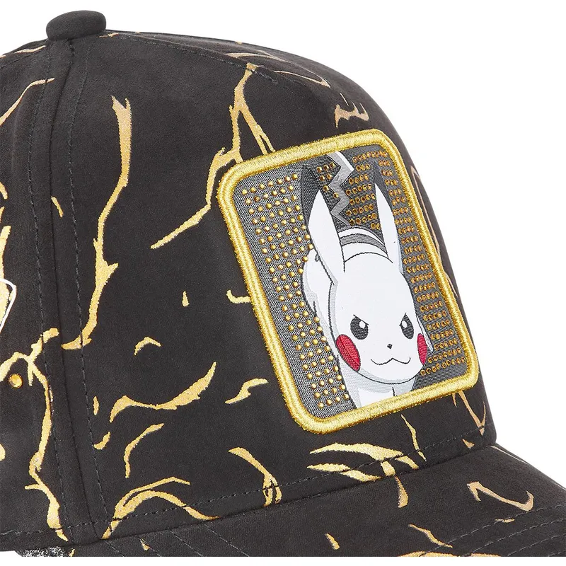 mutzen-gebogen-schwarz-verstellbares-band-pikachu-pokemon-von-capslab